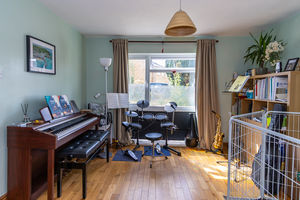 Photo 9- click for photo gallery